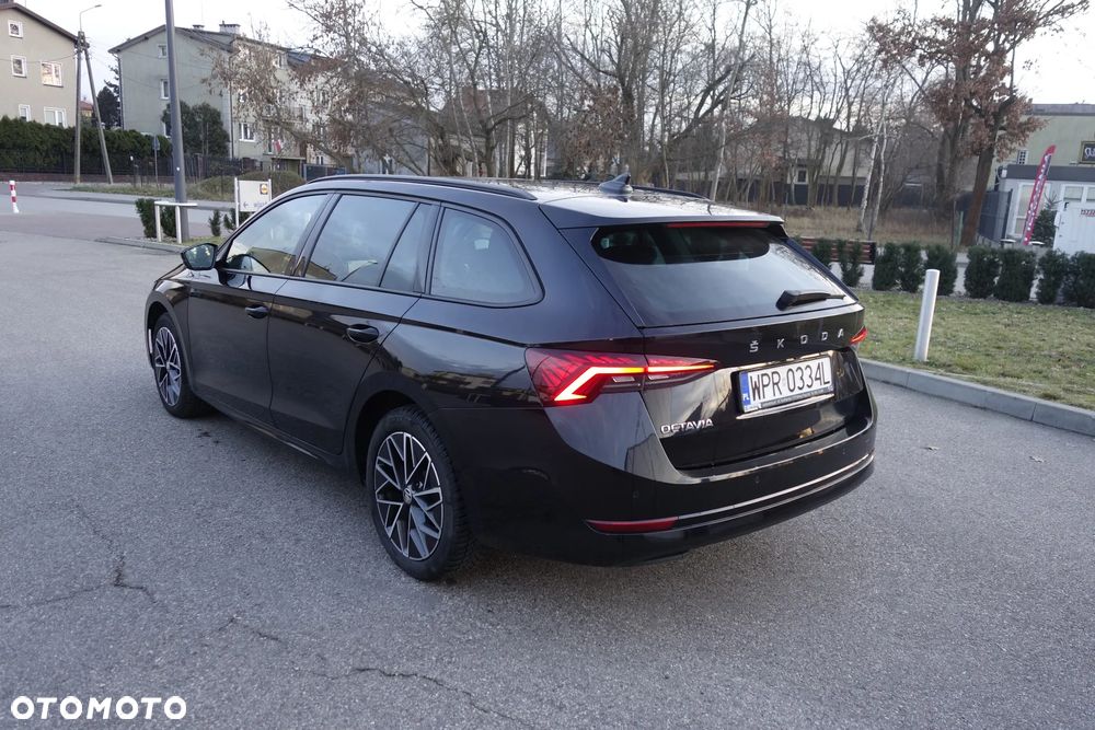 Skoda Octavia 2.0 TDI Style DSG - 5