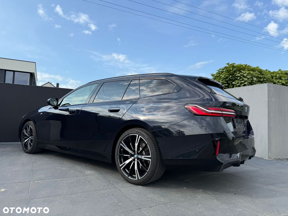 BMW Seria 5 520d xDrive Touring - 15