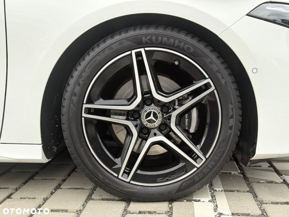 Mercedes-Benz Klasa A 200 AMG Line 7G-DCT - 11