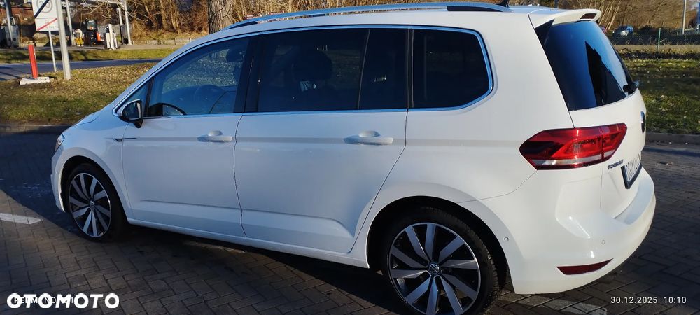 Volkswagen Touran 2.0 TDI SCR DSG Highline - 8
