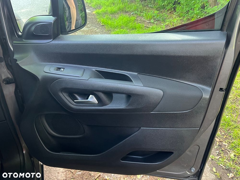 Opel Combo 1.2 Turbo Start/Stop - 10