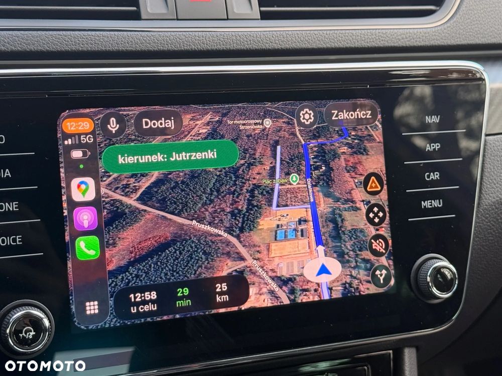 Skoda Superb 2.0 TDI SCR Sportline DSG - 32