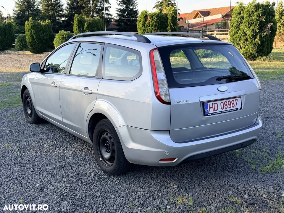 Ford Focus 1.6 16V Trend - 3