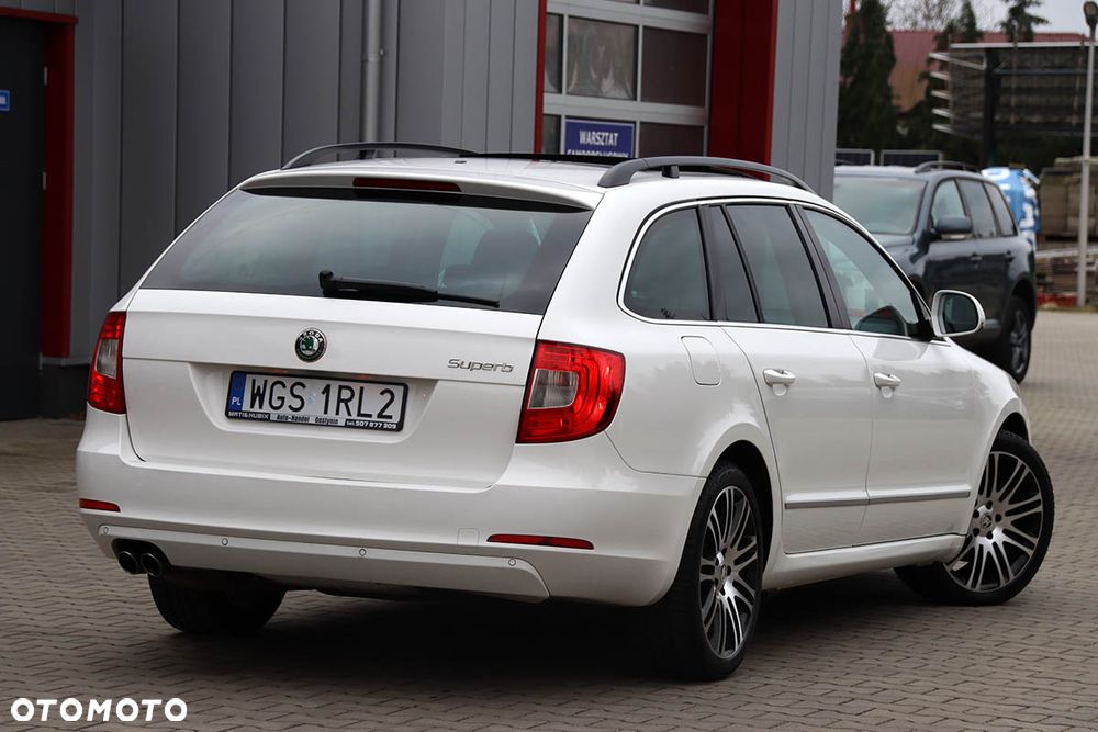Skoda Superb 1.8 TSI Exclusive - 4