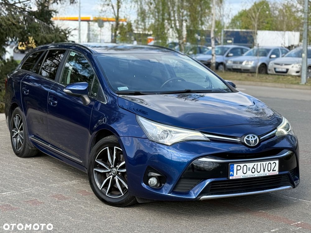Toyota Avensis 2.0 D-4D Prestige - 6