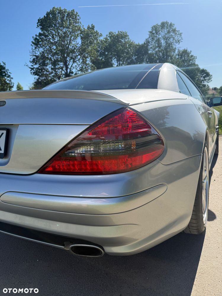 Mercedes-Benz SL 500 - 16