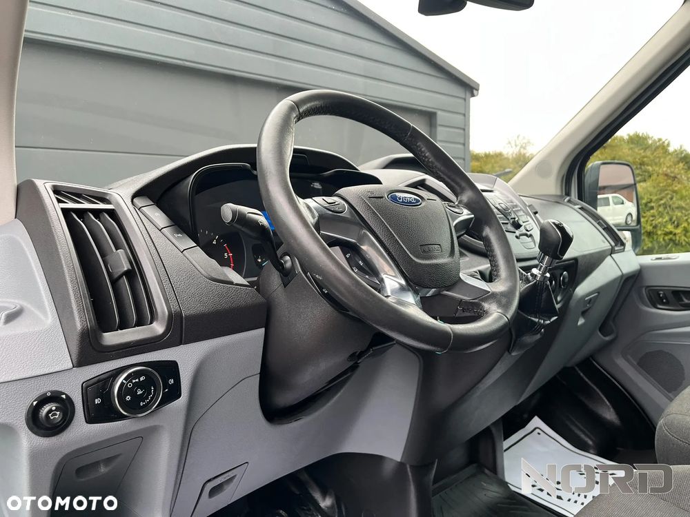 Ford Transit 2.2 - 11