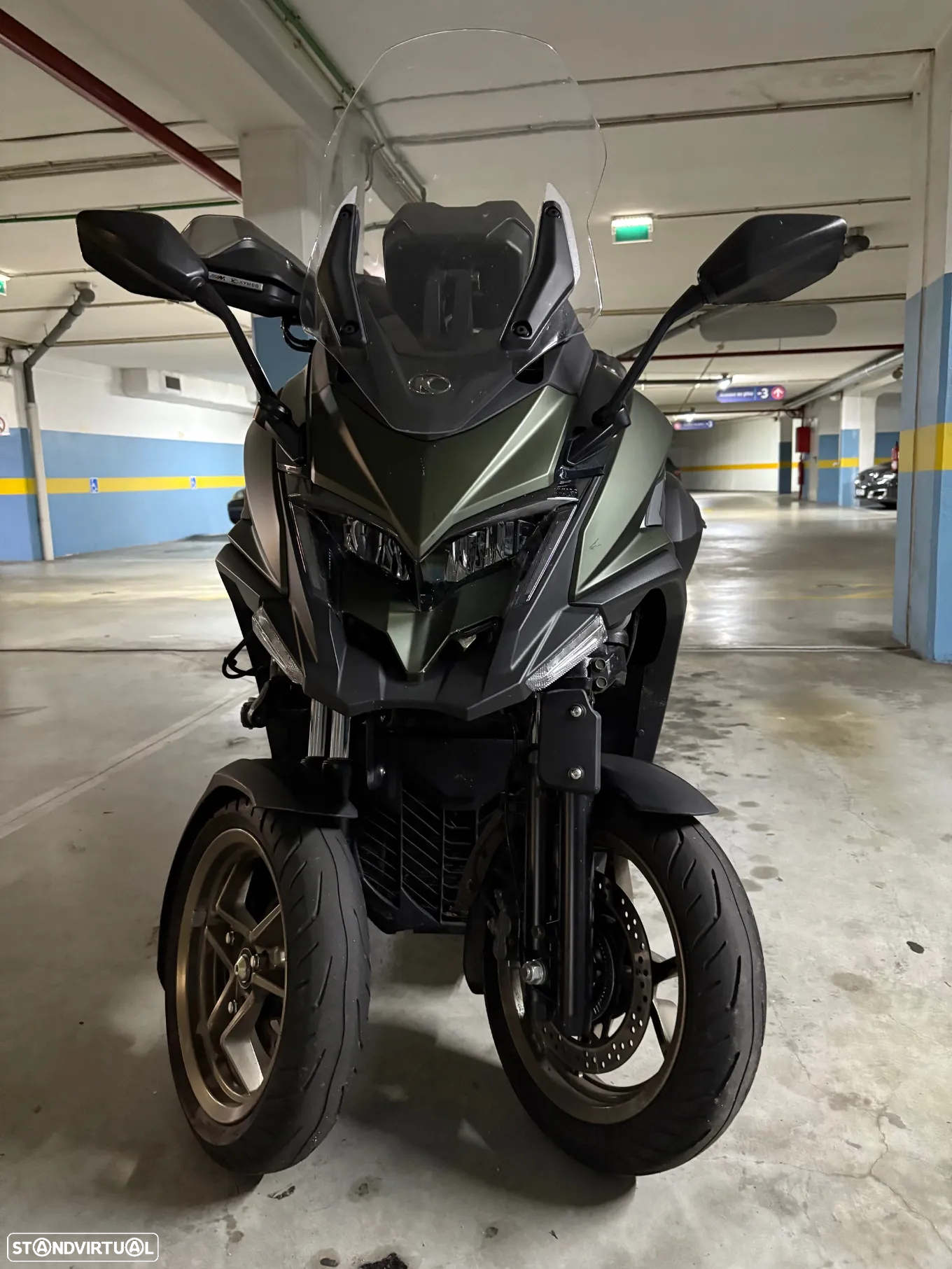 Kymco CV3 triciclo - 2