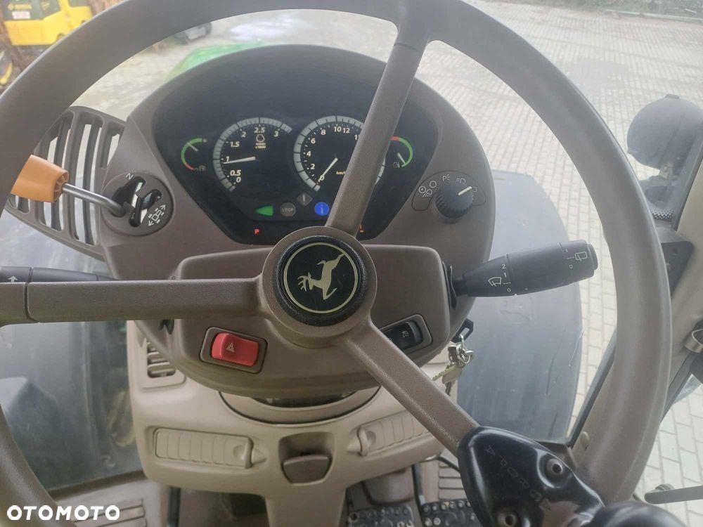 John Deere 7530 - 7