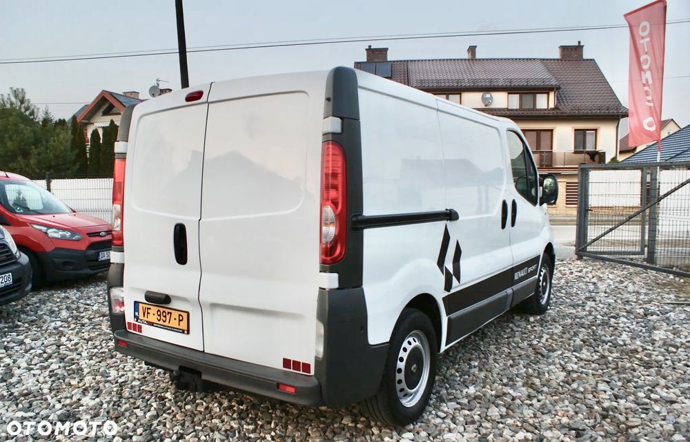 Renault Trafic - 6