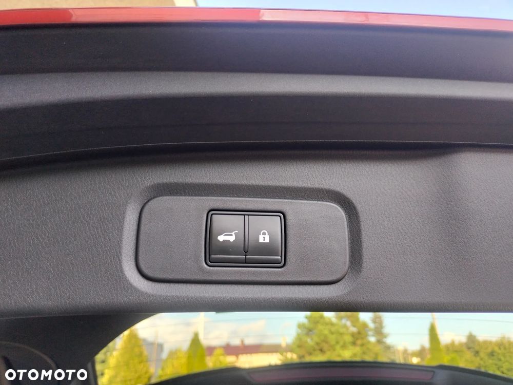 Nissan Qashqai 1.3 DIG-T MHEV Xtronic Tekna+ - 37