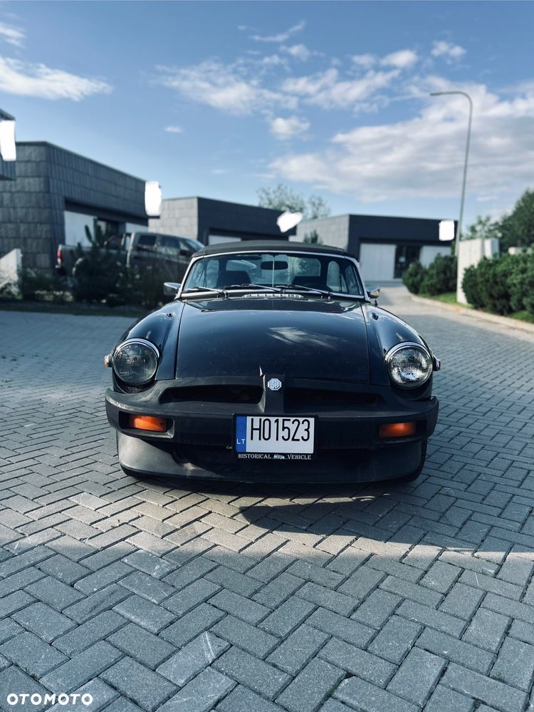 MG MGB - 10