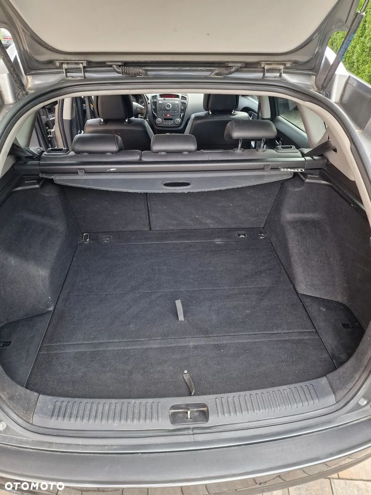 Kia Ceed 2.0 crdi Optimum + - 13