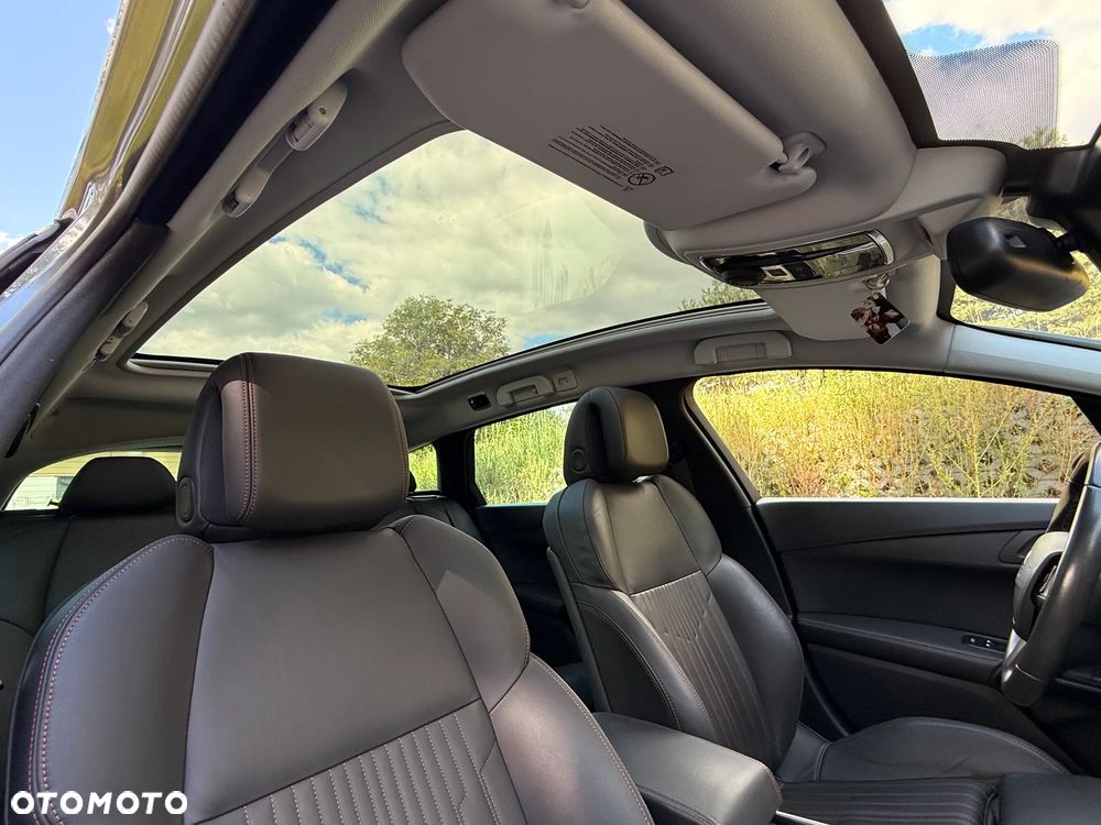 Peugeot 508 RXH 2.0 HDi HYbrid4 - 27