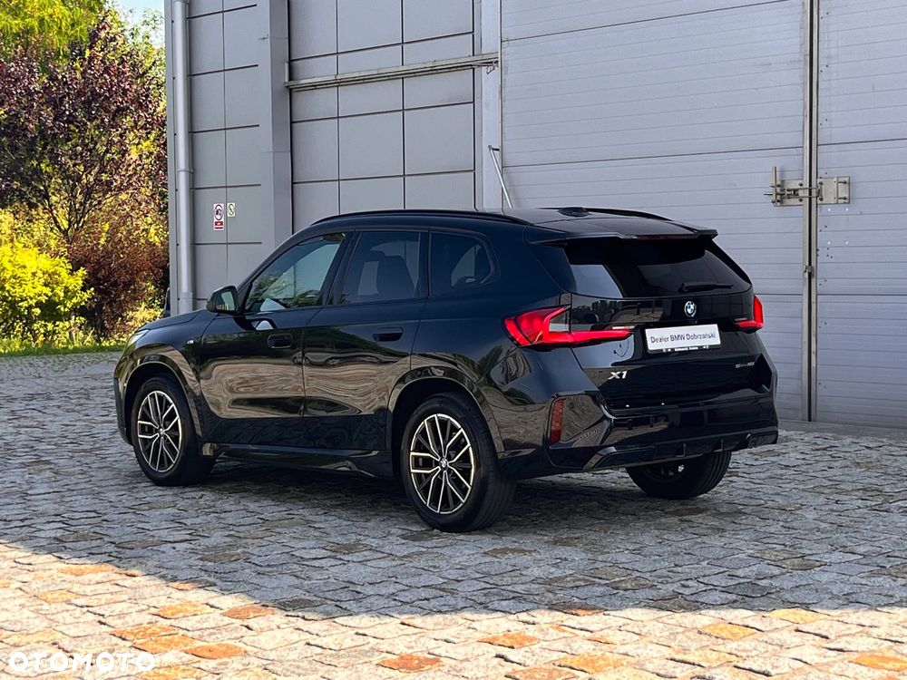 BMW X1 sDrive18i - 9