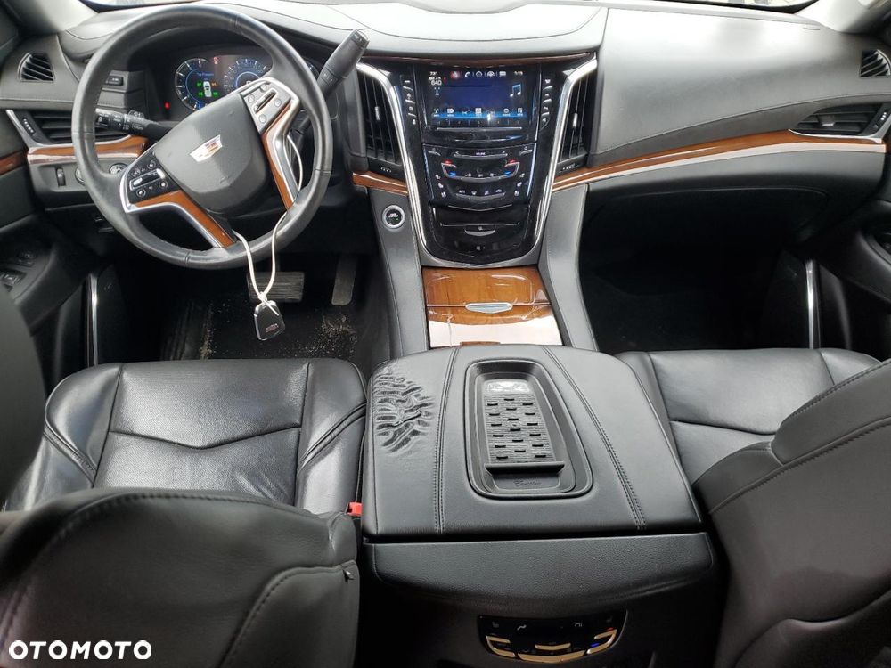 Cadillac Escalade 6.2 V8 AWD AT Platinum - 8