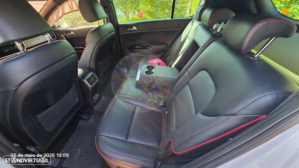 Kia Sportage 1.6 CRDI AWD GT LINE - 8