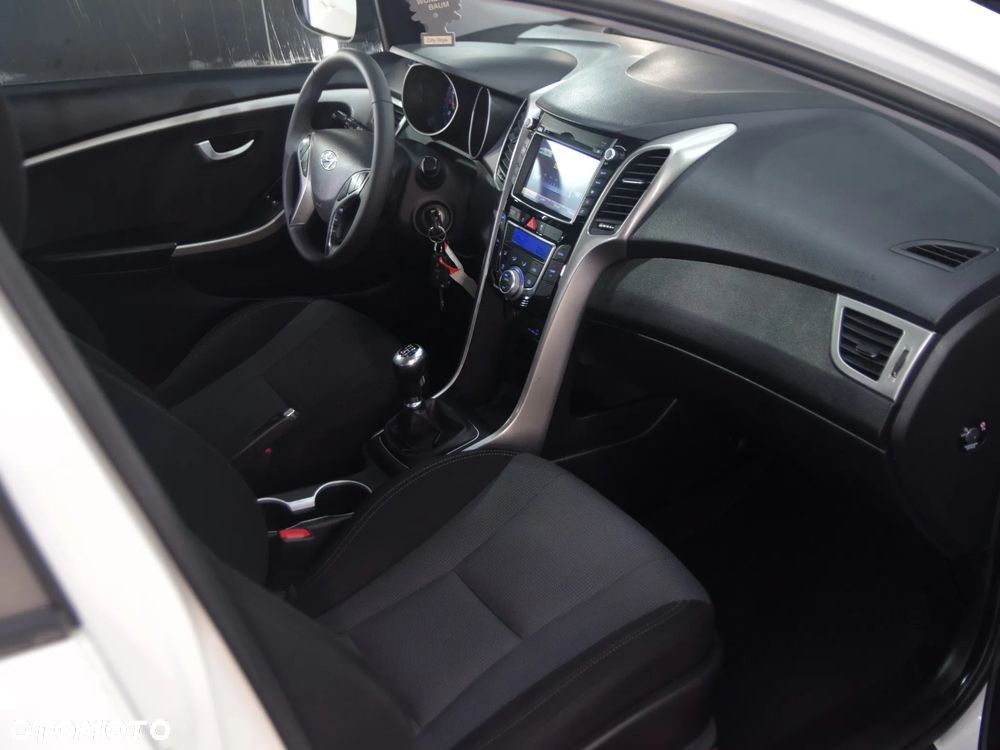 Hyundai i30 1.6 GDI Comfort - 7
