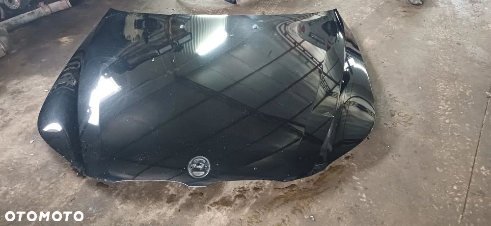 BMW e60 e61 MASKA SCHWARZ II - 1