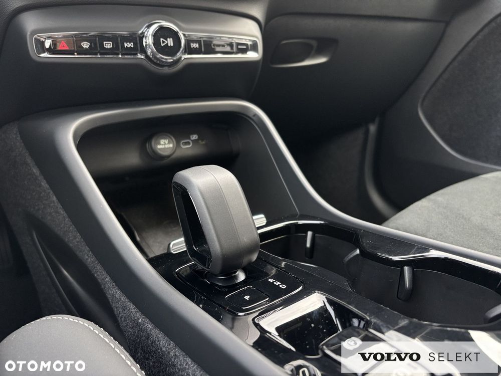 Volvo XC 40 - 15