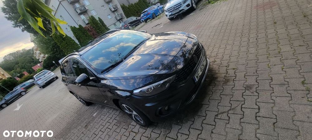 Fiat Tipo 1.6 MultiJet DCT Lounge - 2