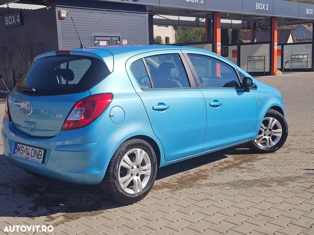 Opel Corsa - 2