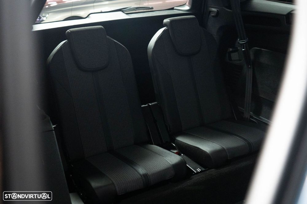 Peugeot 5008 1.2 Hybrid Allure e-DCS6 - 11