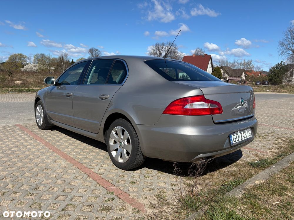 Skoda Superb 1.8 TSI Ambition - 5