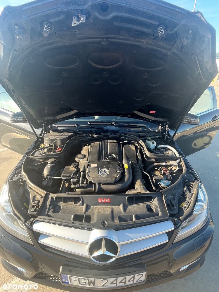 Mercedes-Benz Klasa C 250 7G-TRONIC Edition - 26