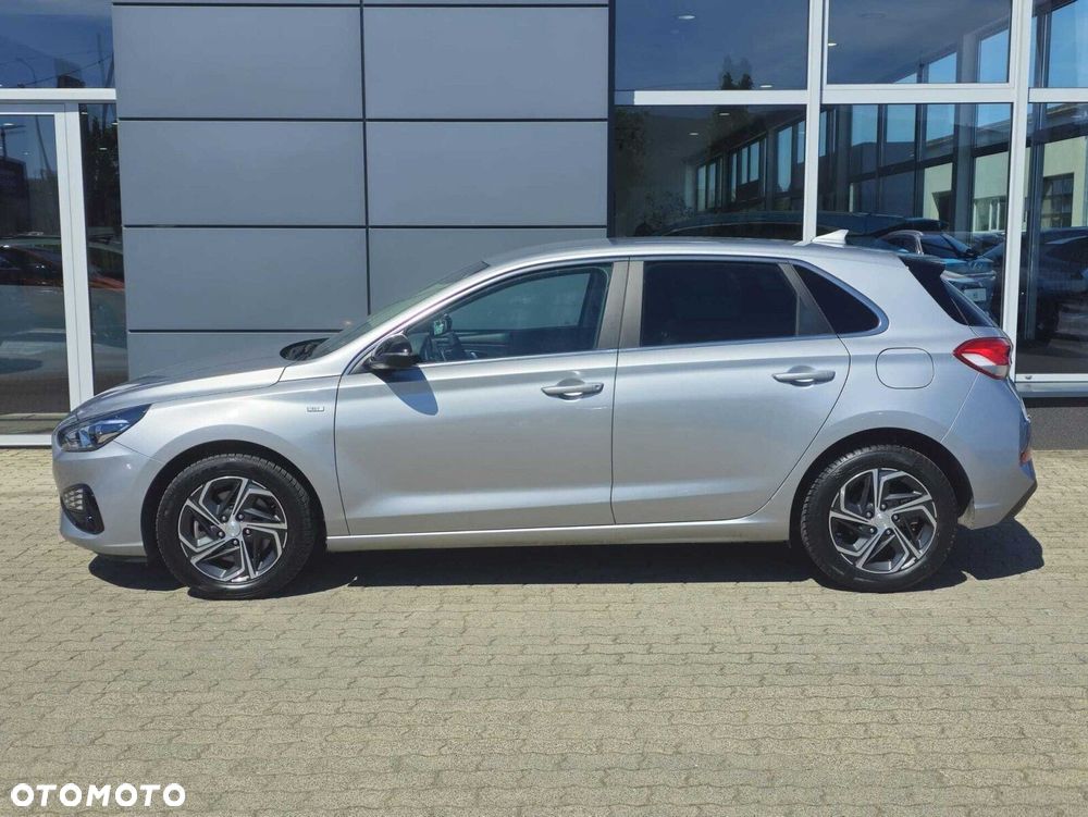 Hyundai i30 1.5 T-GDI 48V Smart - 9