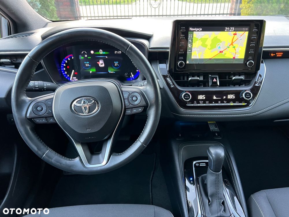 Toyota Corolla 1.8 Business Edition - 28