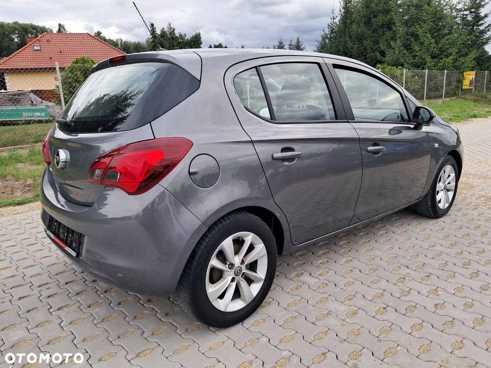 Opel Corsa 1.4 16V Cosmo - 7