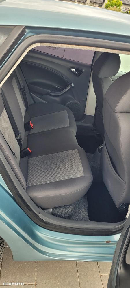 Seat Ibiza 1.4 16V Reference - 17