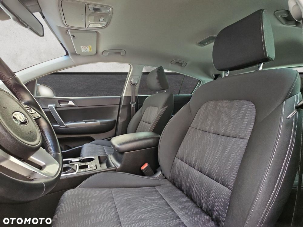 Kia Sportage - 11