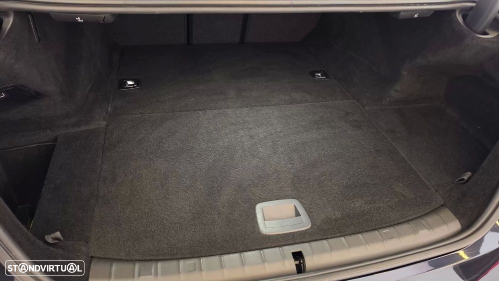 BMW 530 e iPerformance Pack M - 24