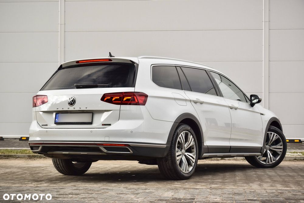 Volkswagen Passat Alltrack 2.0 TDI SCR 4Mot DSG - 4