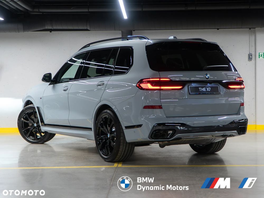 BMW X7 - 6