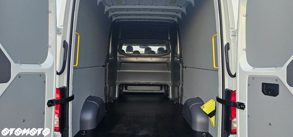 Volkswagen Crafter BRYGADÓWKA L5H3 2.0 TDI 177 KM 6-G - 7