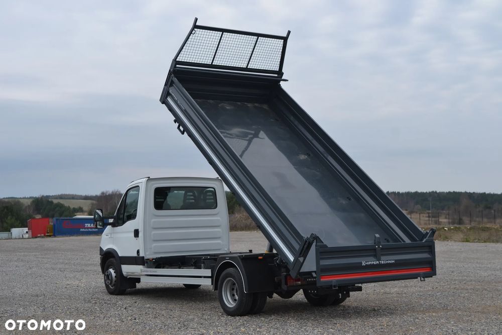 Iveco Daily 70C15 70C17 Niski przebieg tylko 106 920 km Nowy 3-stronny WYWROT PTO 72C 65C 50C 35C - 2