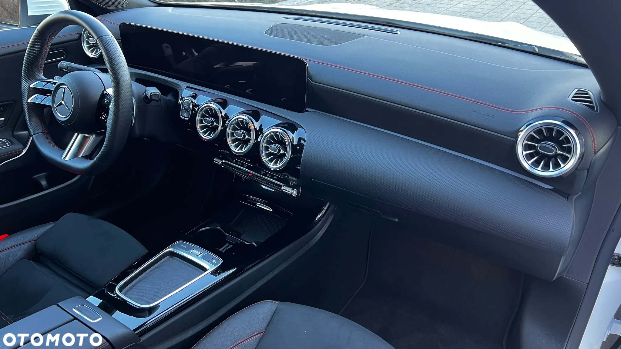 Mercedes-Benz CLA 200 AMG Line 7G-DCT - 12