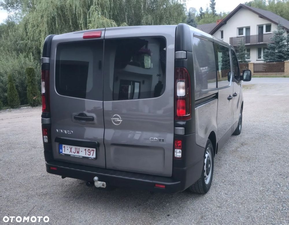 Opel Vivaro - 9