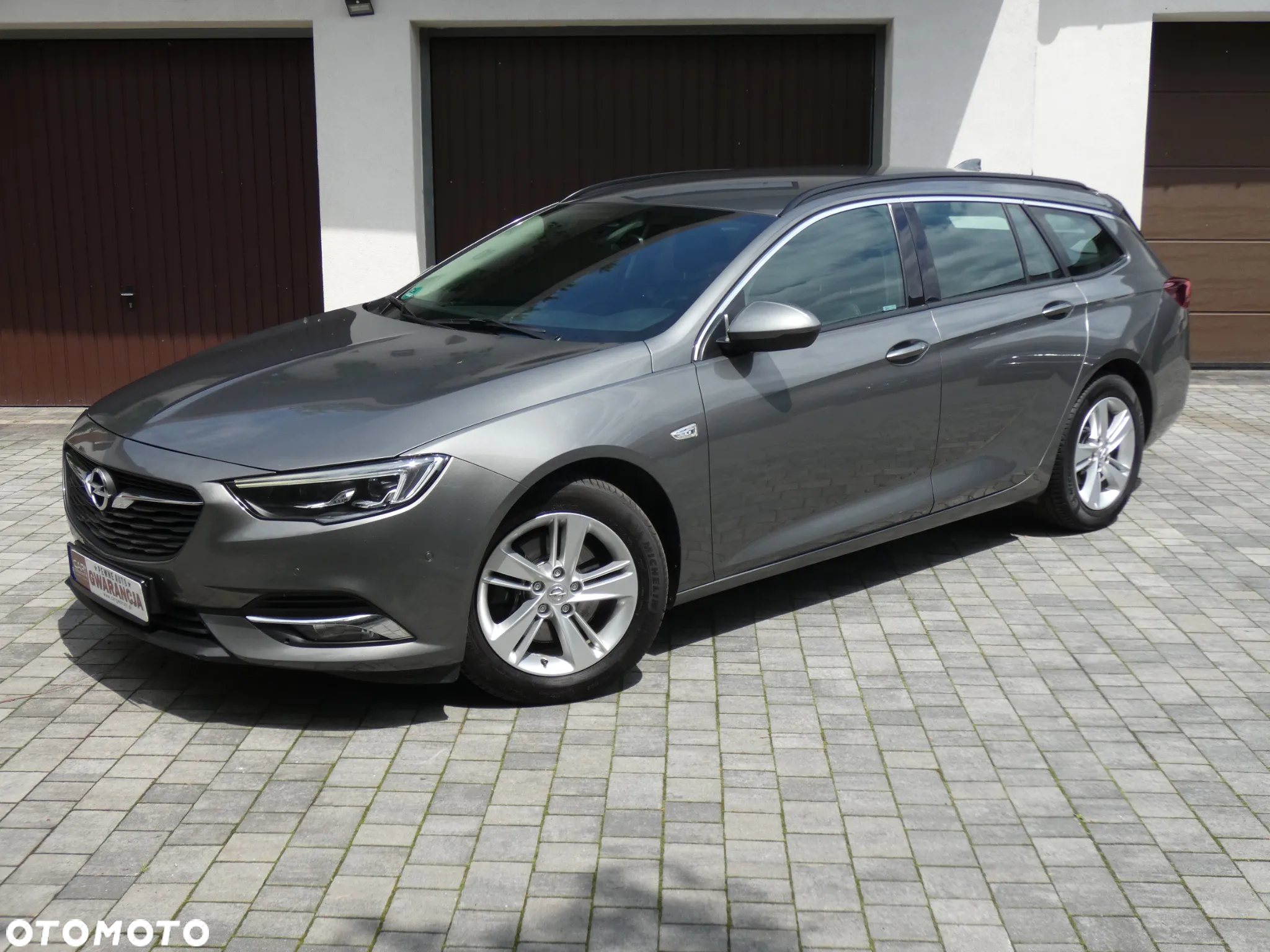 Opel Insignia 2.0 CDTI automatik Business Edition - 3