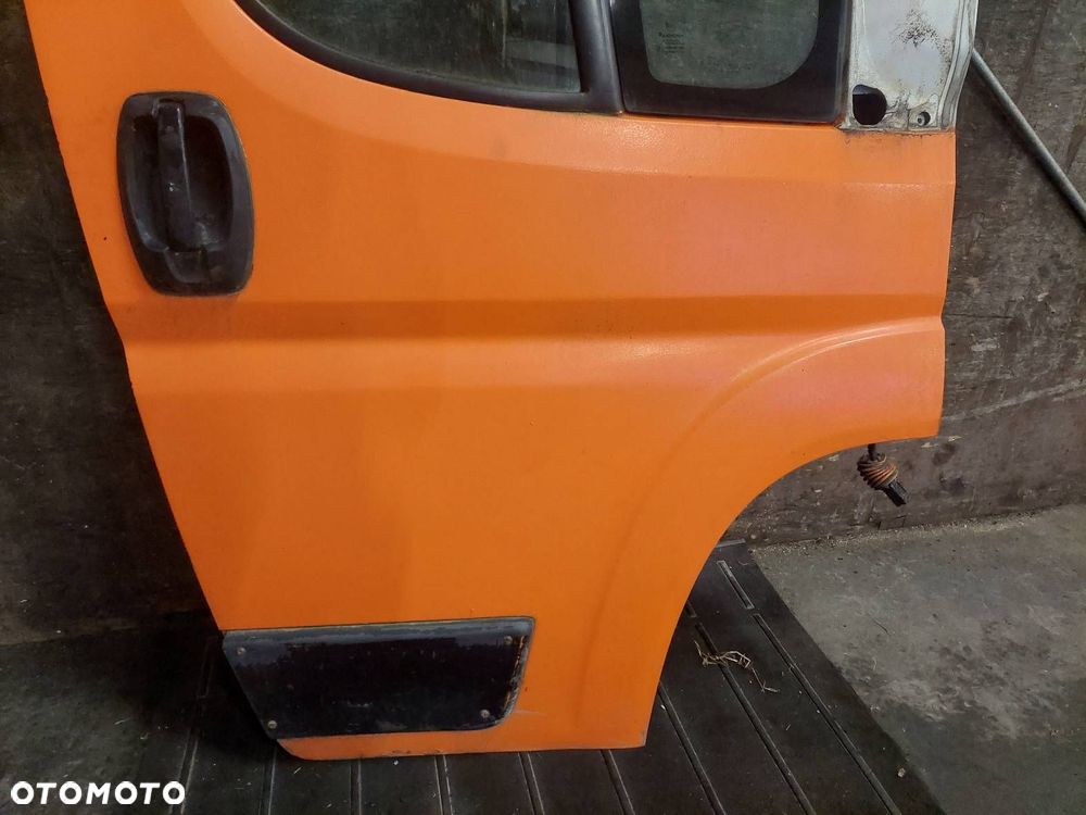 DRZWI KOMPLETNE PRAWY PRZÓD CITROEN JUMPER II - 2