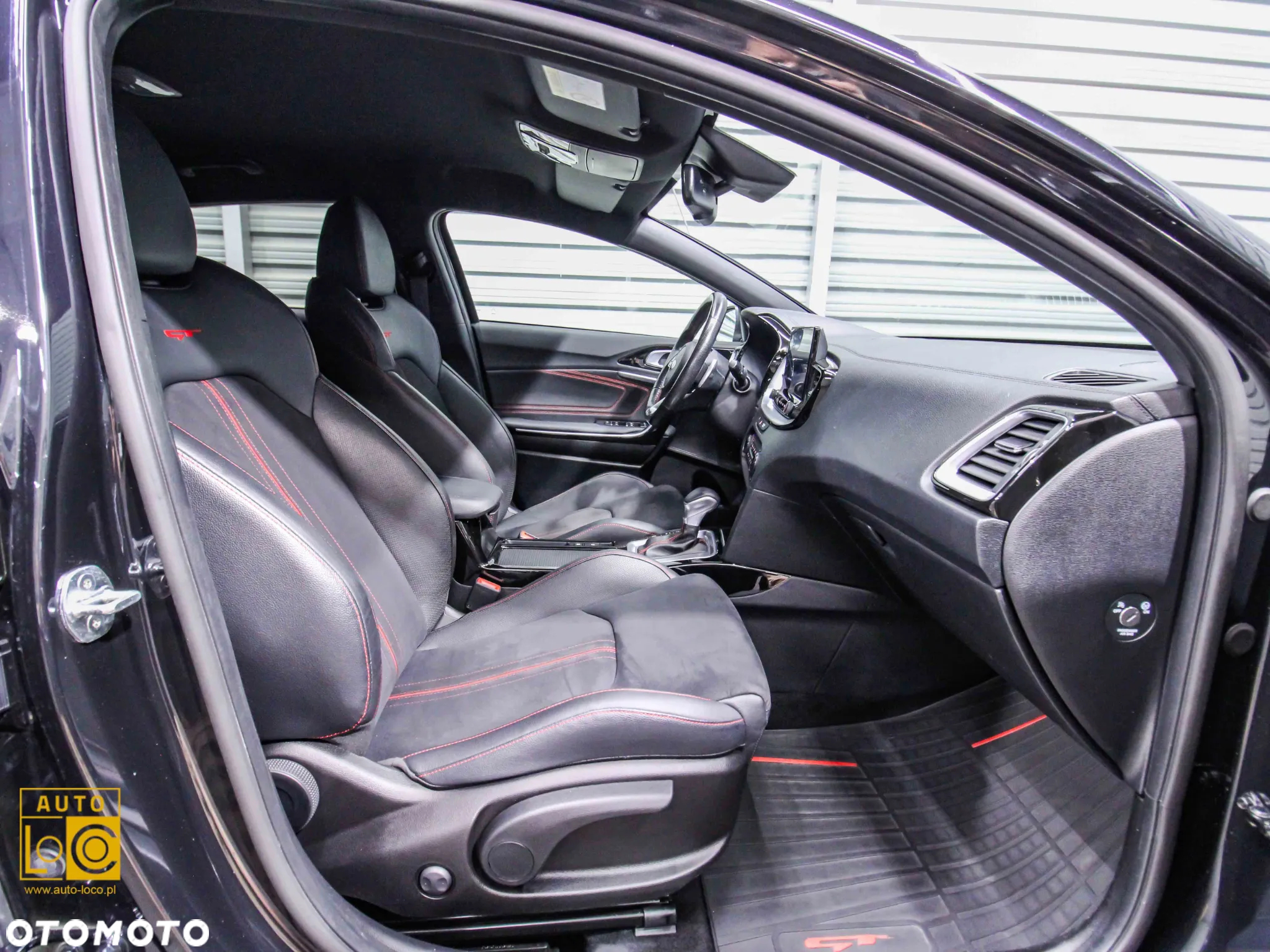 Kia ProCeed 1.6 T-GDI GT DCT - 10