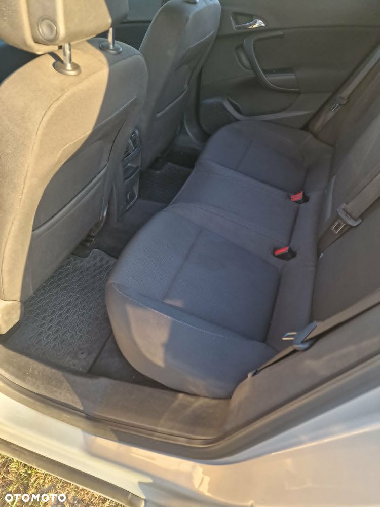Opel Insignia 2.0 CDTI - 13