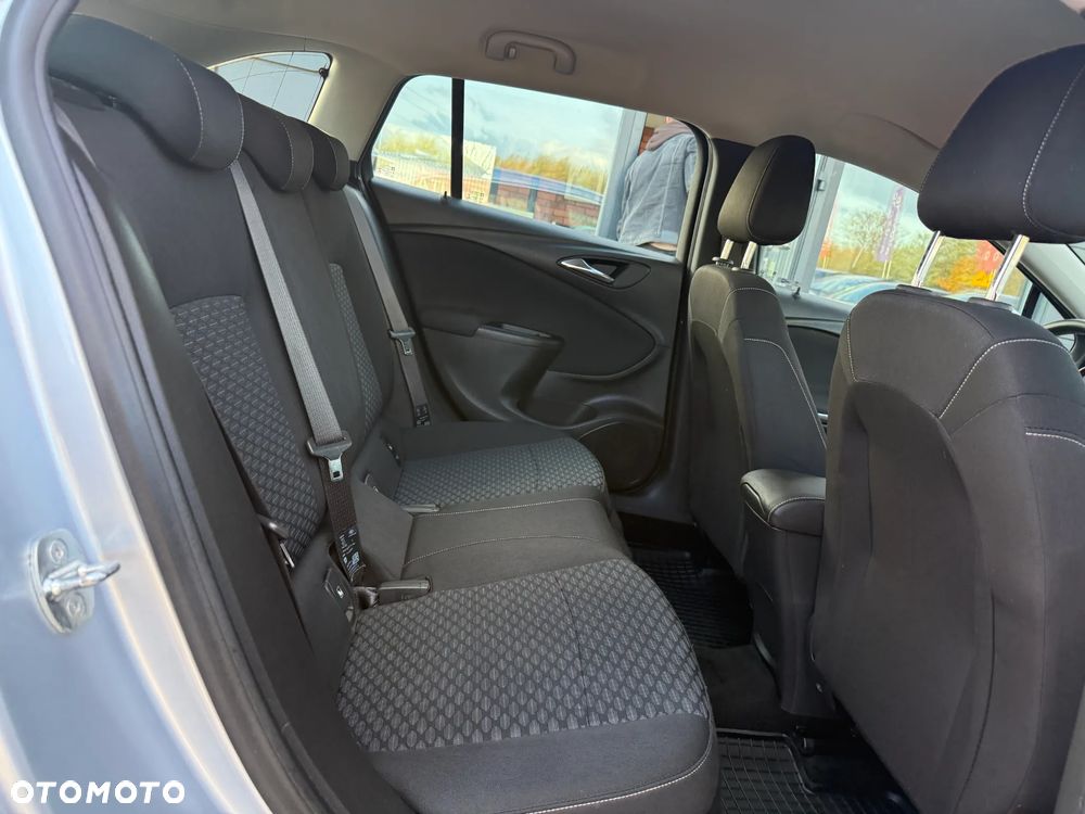 Opel Astra 1.4 Turbo Active - 27