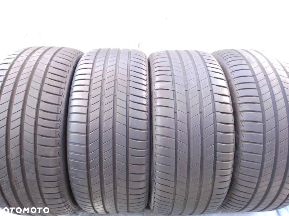 Bridgestone Turanza  T005 245/40 R19 94W 2024 7-7.5mm - 1