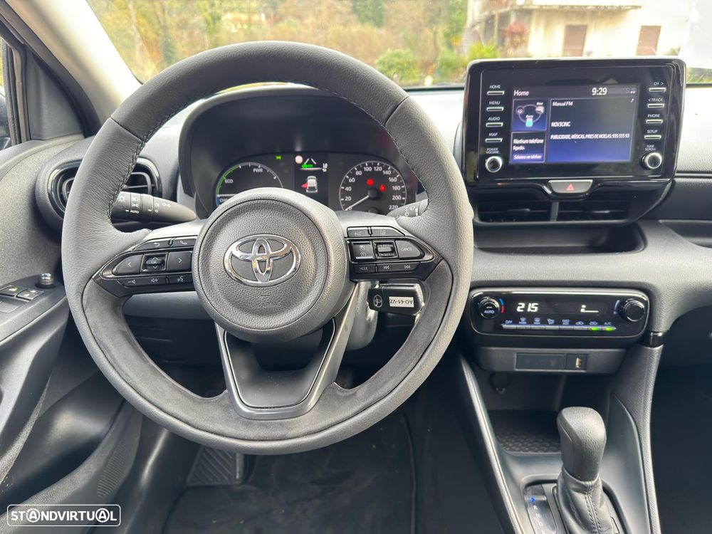 Toyota Yaris 1.5 HDF Comfort Plus - 21