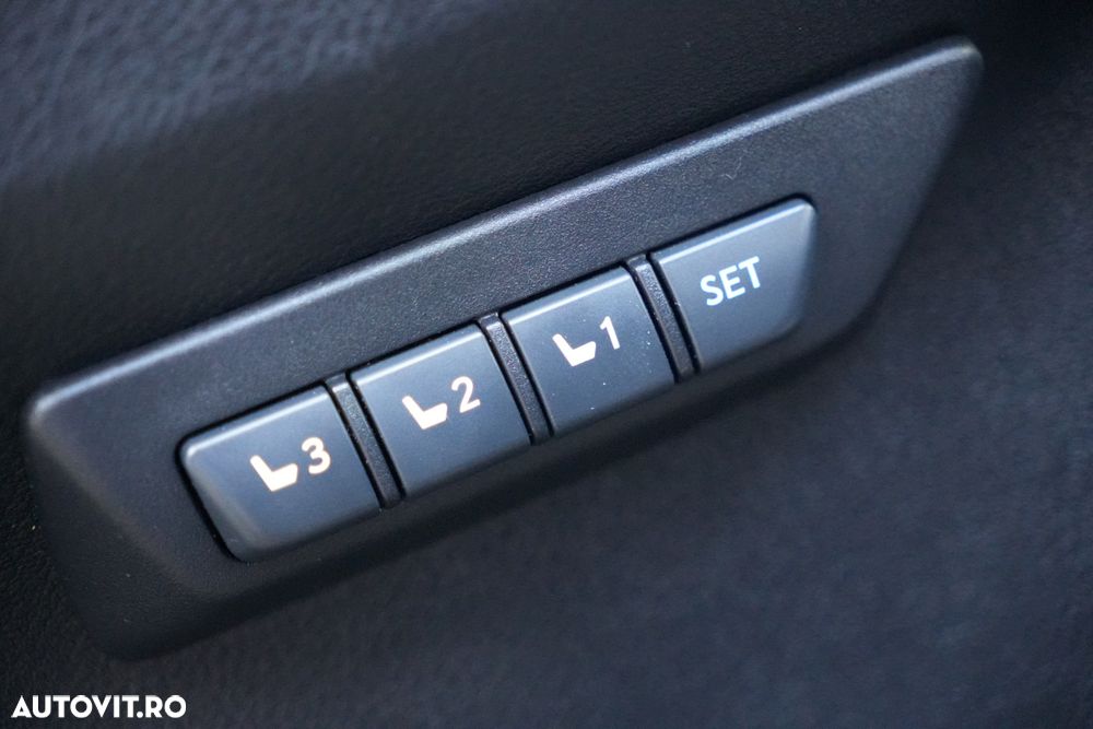 Lexus Seria NX 300h AWD Luxury - 2