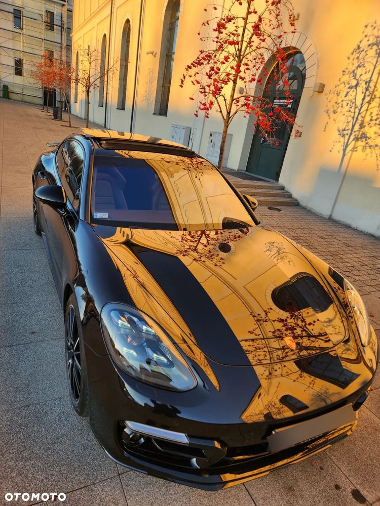 Porsche Panamera Turbo - 4
